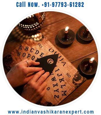 Connect with a reliable Vashikaran expert in Manawatu Wanganui, New Zealand for proven solutions to love, family, and career issues. Effective and confidential guidance.